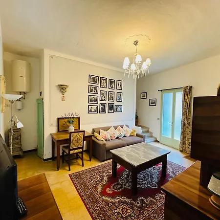 Casa Victoria Holiday home Tremezzo